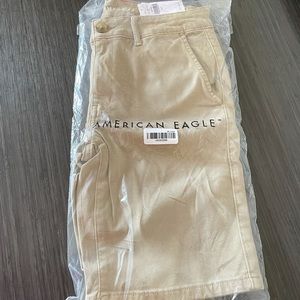 American Eagle Skinny Bermuda Shorts. Women 6.